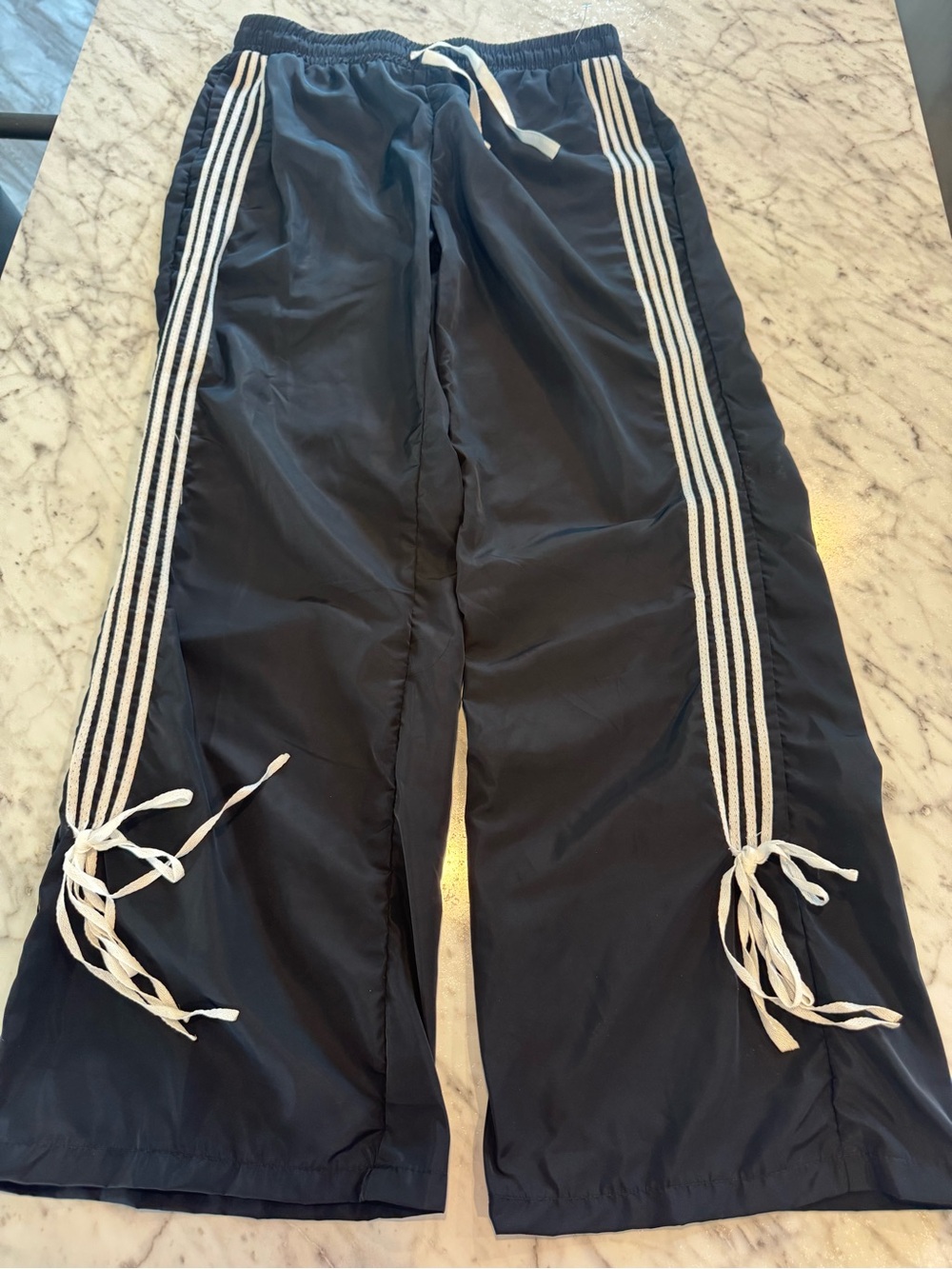 Jolie & Joy Black Drawstring Side-Stripe Track Pants for Women NWOT - Picture 3 of 6